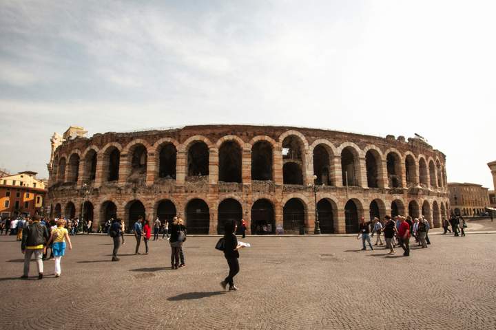 Savoring Italy: Food, Wine, and Culture - image 8