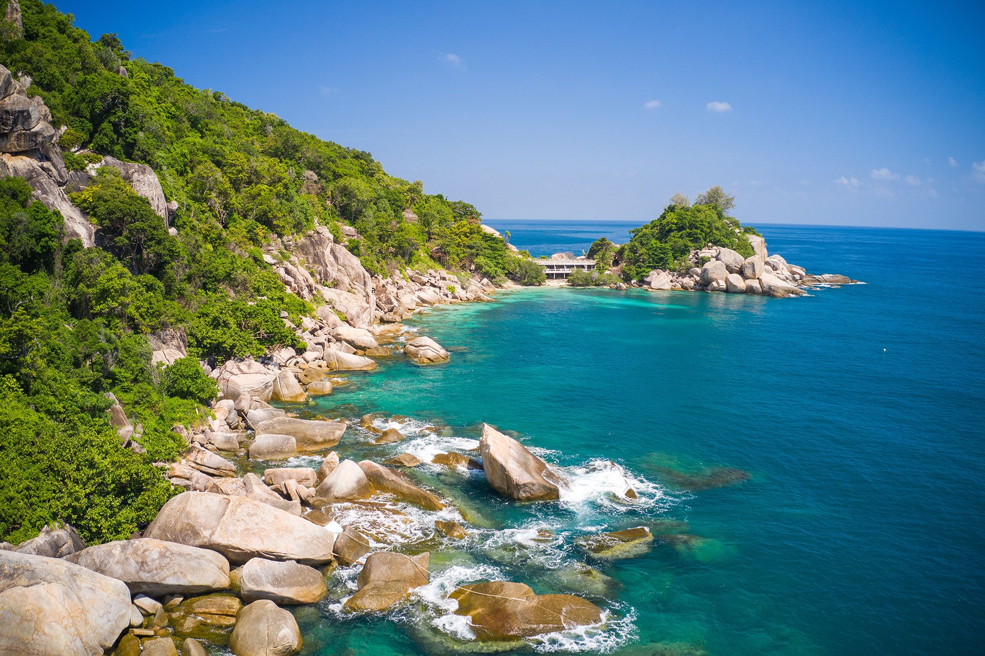 Ao Laem Thian, Koh Tao, Thailand © Aleksandr Ozerov/Shutterstock