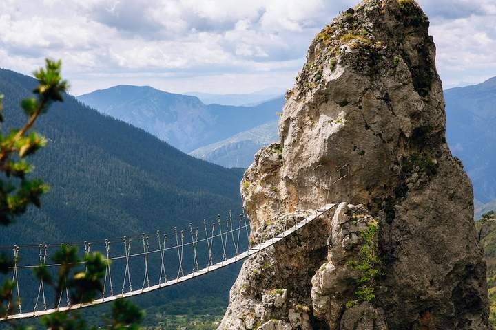 Medieval Towns & Outdoor Fun - Switzerland and Italy Combo - image 6