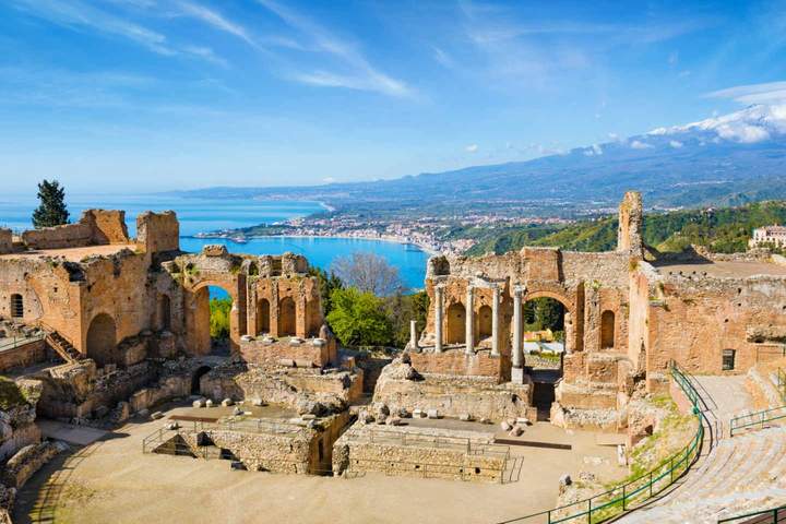 Experience the hit TV show 'The White Lotus' in Sicily - image 5