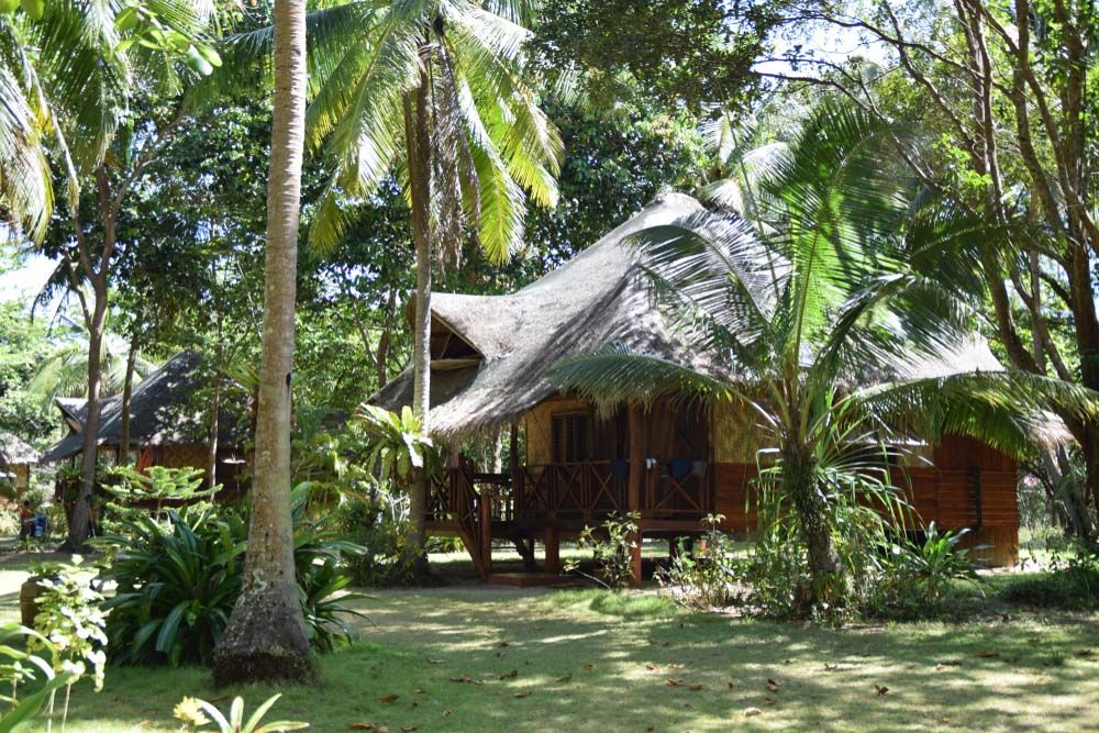 koh-jum-thailand-shutterstock_1042945783