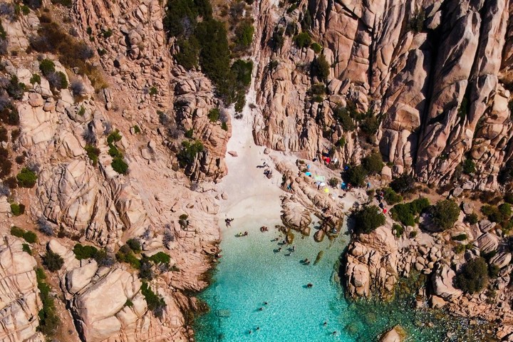 Hidden Gems of Sardinia: A 10-Day Exploration