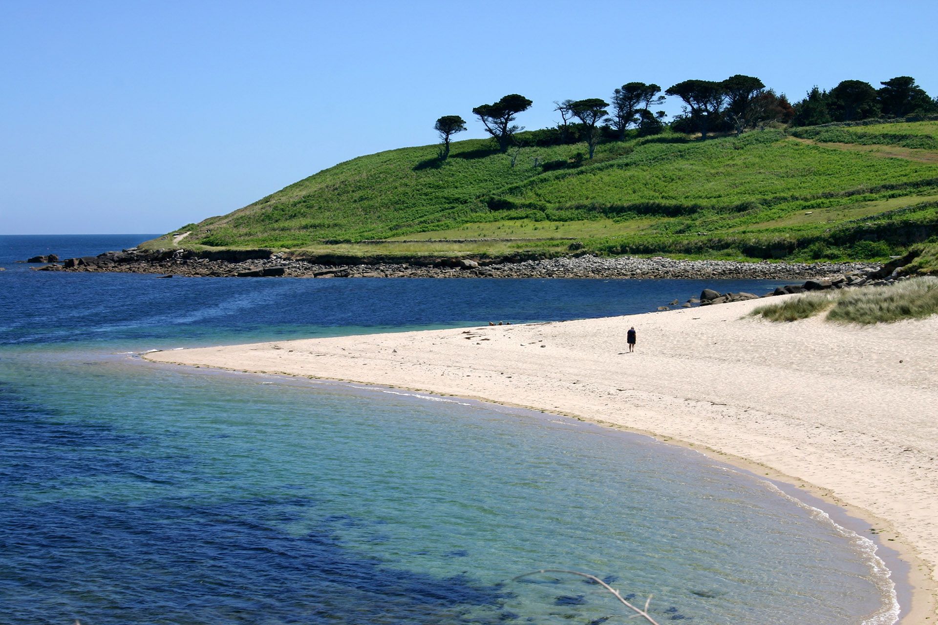 Pelistry beach, St. Mary’s, Isles of Scilly © Stephen Rees/Shutterstock