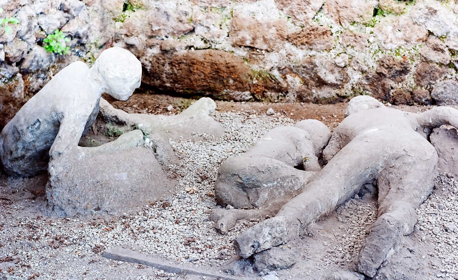 A victim in Pompeii of the eruption of Mt Vesuvius, Italy © BlackMac/Shutterstock