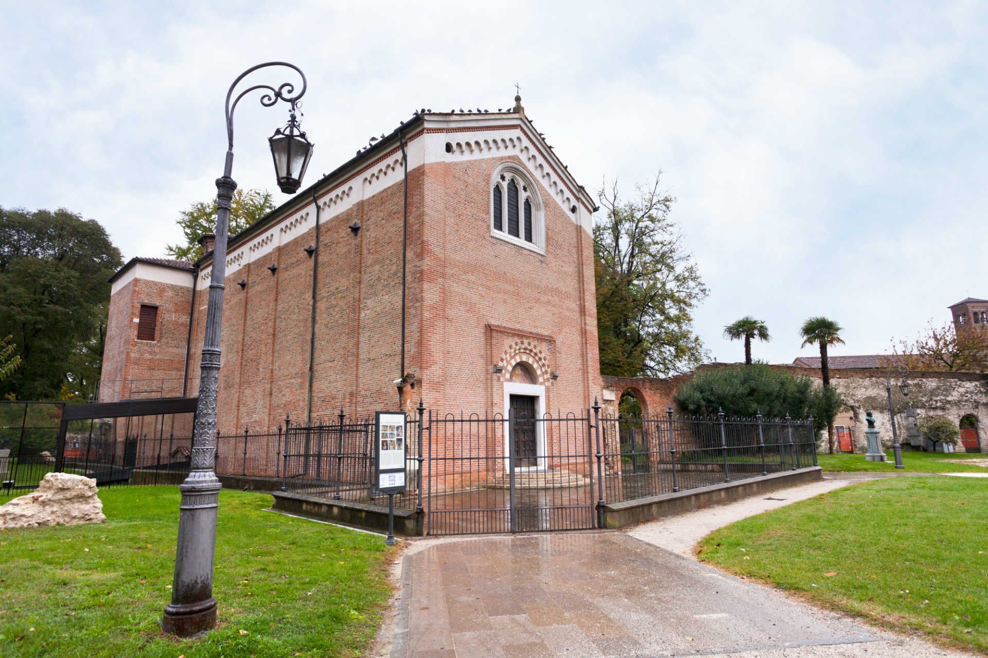 scrovegni-chapel -padua-taly- shutterstock_120444061