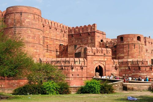 agra-fort-india-shutterstock_49083898