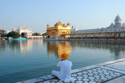 golden-temple-amritsar-india-shutterstock_1145304983
